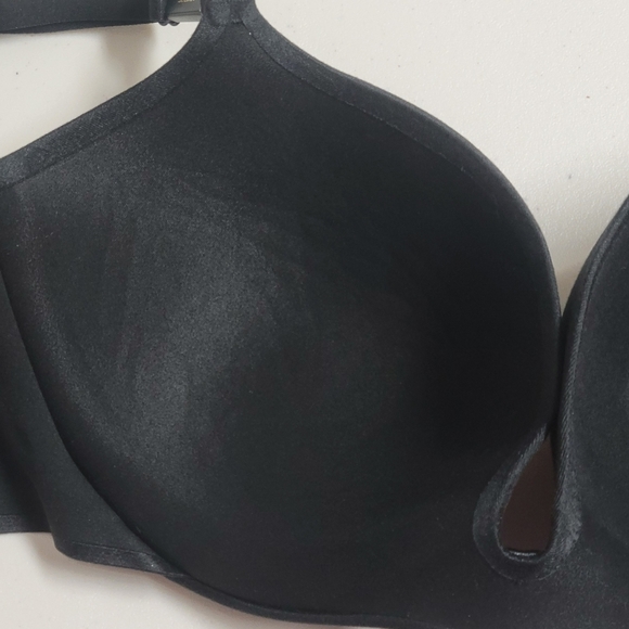 Victoria's Secret NWT Lined Demi Bra Size 34D. - Picture 10 of 13